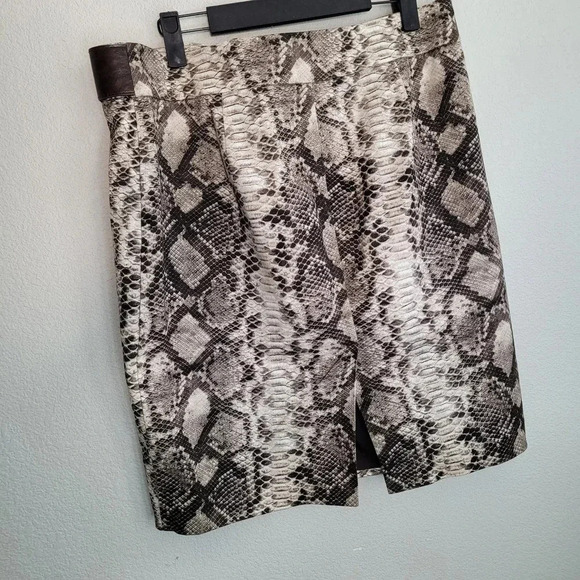 MICHAEL Michael Kors Women's Straight & Pencil Skirt 10 Multicolor Snake Print - Picture 2 of 10